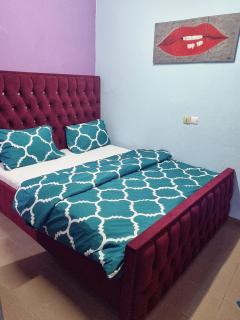 Residence Sighaka - Studio Meublé VIP avec WiFi, Gardien, Parking - Douala - 9