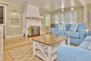 SeaSpray Beach Cottage A - 3