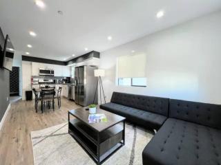 4BR Townhouse in KoreaTown - Los Angeles - 6