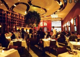 Downtown King Suite-Surround Views-Pool/Gym/Parkng - 9