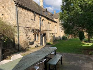 6 Bedroom Farm House with 12 Beds in Weldon - Weldon - 5