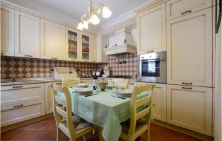 Nice Home In Terrinca With Wifi - Terrinca - 7