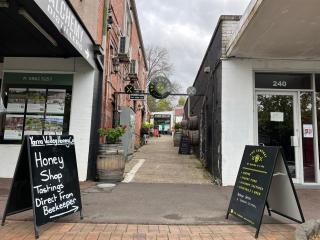 The Loft on Main Street - Healesville - 9