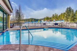 2 Bedroom Ski In, Ski Out Mountain Vacation Rental Located Next To Historic Main Street In Downtown Breckenridge - Breckenridge - 9