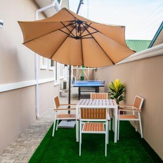 NIFEWAT APARTMENT,Cardiff suite 2bedroom apartment with gym ,Netflix and WiFi - Abuja - 4