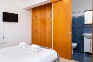 The Saline Views Makenzy - 1