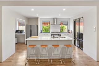 Cabot's Creche - Dunsborough - 6