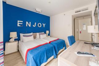 Estilo Fashion Hotel Budapest - Budapest - 4