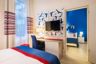 Estilo Fashion Hotel Budapest - Budapest - 3