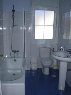 BAÑUGUES TURISMO S.L. - 2