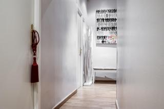 THC Gran Via Hostel - 8