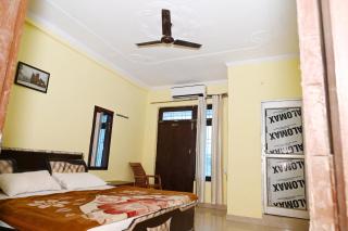Hotel Shumagalam - - 5