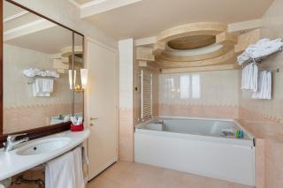 Dreamhotel - Appiano Gentile - 4
