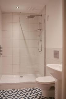 Apartment 6 3 bedrooms, sleeps x 6 - 4
