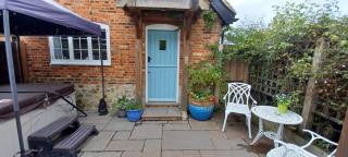 The Annexe with Hot Tub - Maidstone - 0