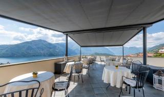 Hotel La Perla - 4