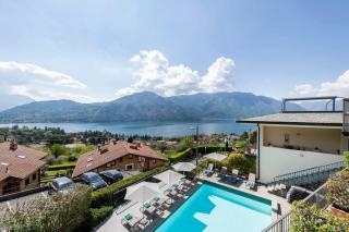 Hotel La Perla - 8