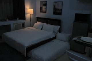 A2J Executive Studio Suite Near Venice Mall BGC - Manila - 2