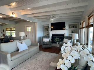 Write on the Bay, a Waterfront Retreat in Coastal Alabama - Fairhope - 3