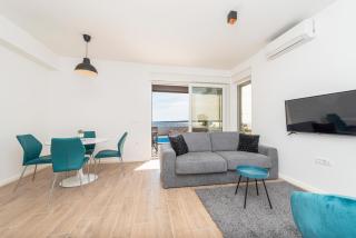 Villa Eni Beachfront apartment with pool - Mandre - 1