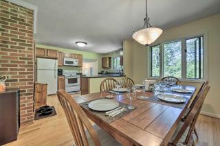 Brevard Retreat about 3 Mi to Downtown! - 2