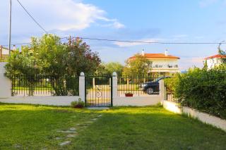 Louvis House - Akti Salonikiou - 3