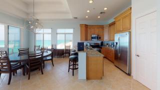South Bay Beach Club #37 Penthouse - 3 Bedroom 3 Bathroom Unit - George Town - 6