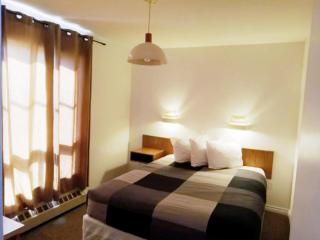Cardston Inn - 1