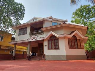 Casa Central Serviced Villa and Amphitheater - 1