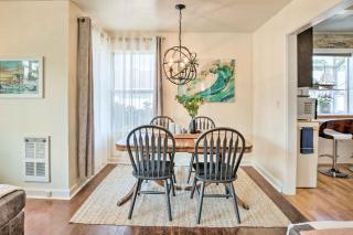 Walk to Beach Seaview Cottage with Coastal Charm! - 1