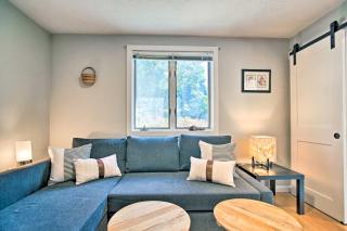 2 Mi to South Cape Beach State Park Home with Yard! - Mashpee - 4