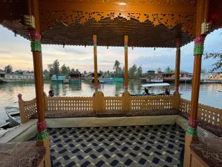 New Silver Jubilee Heritage Group Of Houseboats - Srinagar - 5