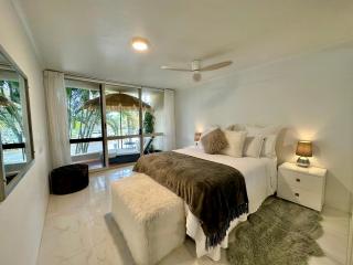 Noosa Luxury Apartment - 7