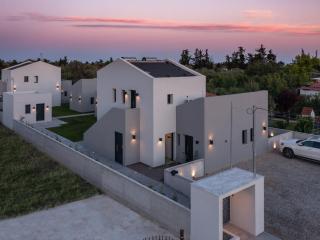 TheaSea Luxury Suites - Kallikrateia Halkidiki - Nea Kalikratia - 0