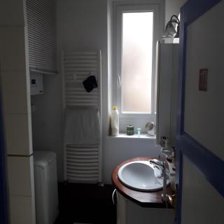 Chambre meublée au cœur de ville - chez l'habitant - Le Creusot - 3