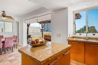 Condominio Nitta Unit 304 - 5