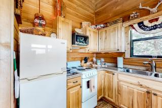 Rock of Ages Cabin at Amazing Grace Canyon - 2