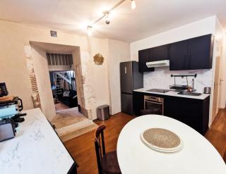 Loft atypique au calme avec cour privative - Bourges - 2
