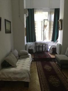 Gutsa Artists Mini-Hotel - Tbilisi - 3