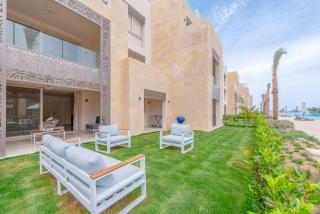 Ollystays Mangroovy Seaview 3BR Beach and Pool Free access - Hurghada - 7