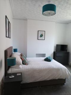 Victorian Renovation Room 4 - Liverpool - 7
