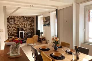 Maison chaleureuse bord de mer - 0