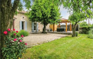 Lovely Home In St, Aubin De Cadelech - 9