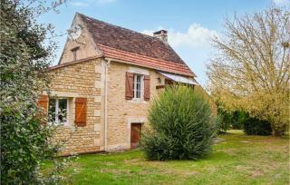 1 Bedroom Cozy Home In St Chamassy - - 0