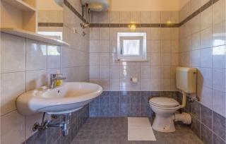Gorgeous Apartment In Medulin With Wifi - Medulin - 6