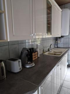 Le Thannois - appartement 2 chambres, salon, cuisine équipée, parking et wifi gratuit - Mulhouse - 6