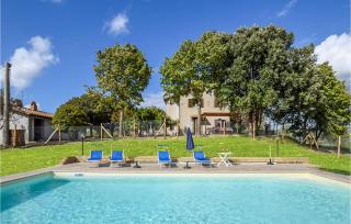 5 Bedroom Beautiful Home In Giove - Giove - 0