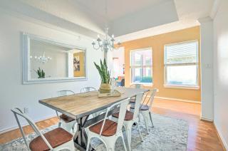 Beautiful Montgomery Home with Lakefront Deck! - Montgomery - 3