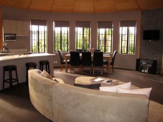 Ngauruhoe Yurt - Ohakune Holiday Home - Ohakune - 4