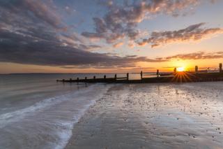 Seaside Cabin Retreat in Hayling Island - South Hayling - 9